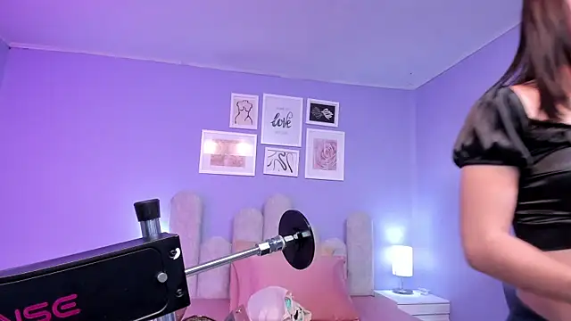 lucrecia sucker online show from October 11, 2025, 7:34 pm