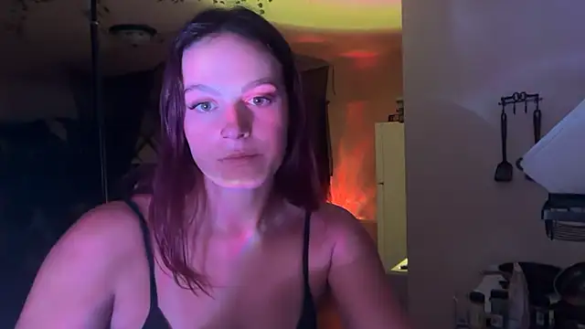 Snapshot of 7theSorceress chatting on October 7, 2025, 4:09 am 7theSorceress online show from October 7, 2025, 4:09 am