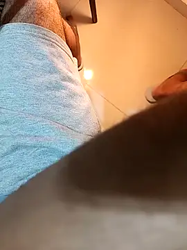 Gallo001 online show from February 2, 2026, 12:09 am