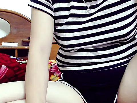 Ami 8x online show from October 9, 2025, 3:32 pm