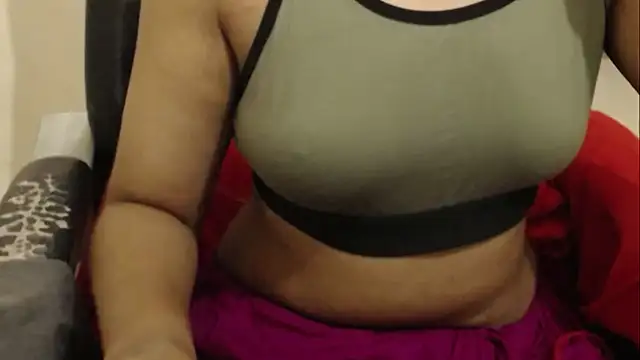 erotic indiancam online show from October 9, 2025, 10:35 am