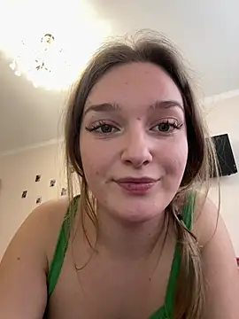 Bellatrisssaa online show from January 15, 2026, 8:08 am