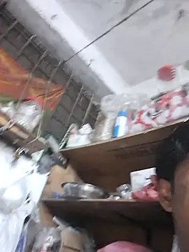 Snapshot of kfocufi chatting on September 13, 2025, 5:57 pm kfocufi online show from September 13, 2025, 5:57 pm