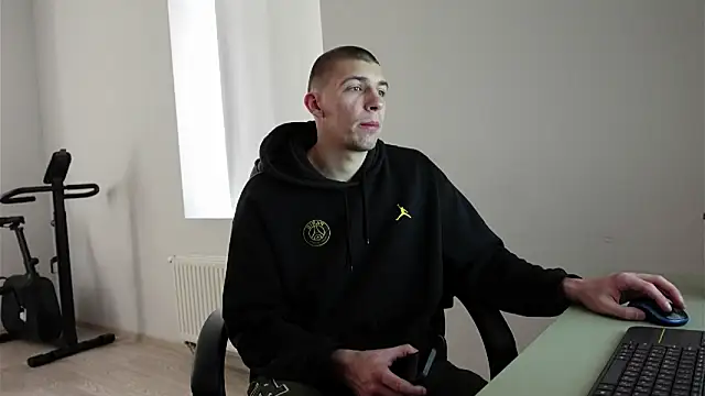 Ryan Dozer online show from April 19, 2026, 6:24 am