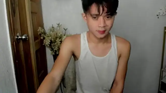 NautyBoyBrazeen 143 online show from December 2, 2025, 4:46 pm