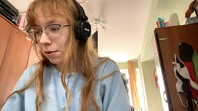 LouieRutt online show from September 14, 2025, 9:52 am