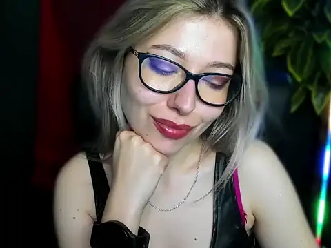 loveHeidi online show from April 9, 2026, 8:42 am