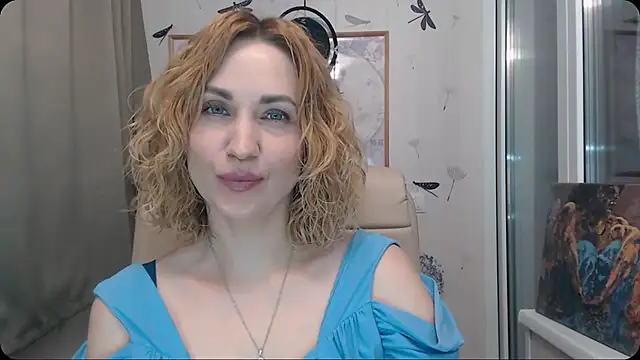 KatrinAlluring online show from January 16, 2026, 5:33 am