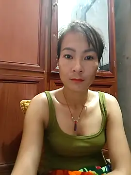 Yumyum kiw online show from November 1, 2025, 10:23 pm