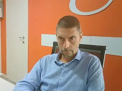 max79ve31 online show from September 25, 2025, 12:09 pm