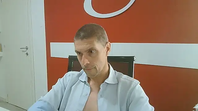 max79ve31 online show from June 10, 2026, 1:43 pm