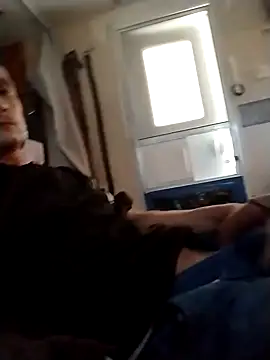 alexxfcuk online show from September 8, 2025, 9:36 pm