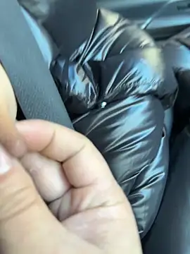 Snapshot of Fengbaby-555 chatting on December 14, 2025, 4:51 am Fengbaby-555 online show from December 14, 2025, 4:51 am