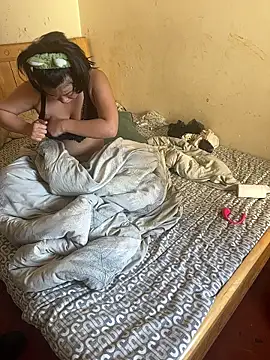 Fengbaby-555 online show from April 20, 2026, 1:52 am