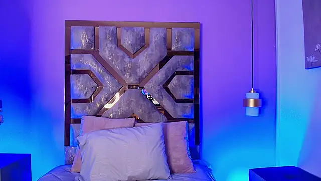 Electra Gosselin online show from September 25, 2025, 12:20 pm