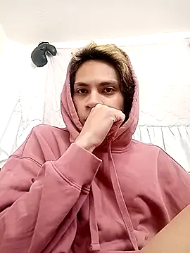 kittymutant99 online show from November 13, 2025, 6:29 pm