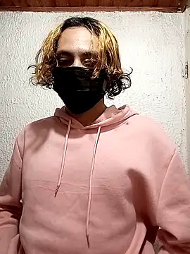 kittymutant99 online show from December 4, 2025, 8:06 pm