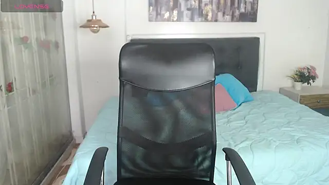  Luna Vixen online show from October 30, 2025, 7:25 pm