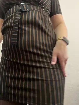 Molly-molly- online show from September 19, 2025, 7:32 am