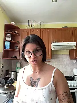 Brutecia2002 online show from March 25, 2026, 10:43 am