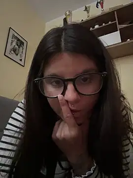 Brutecia2002 online show from March 30, 2026, 9:43 am