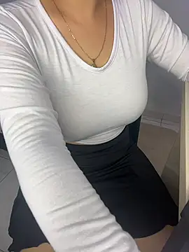 rhizanthella  online show from April 1, 2026, 4:26 pm