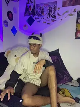 Snapshot of Teito69 chatting on November 18, 2025, 4:06 am Teito69 online show from November 18, 2025, 4:06 am