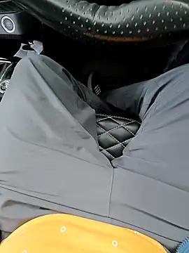 Famit025 online show from January 7, 2026, 6:27 am