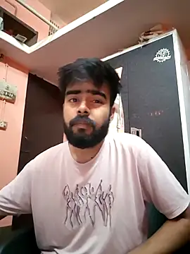 soniriyaa010101 online show from March 6, 2026, 2:13 pm