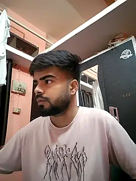 soniriyaa010101 online show from April 9, 2026, 8:09 am