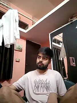 soniriyaa010101 online show from April 11, 2026, 8:18 am