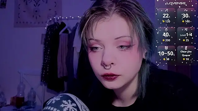 Alice Zev online show from December 18, 2025, 10:27 pm