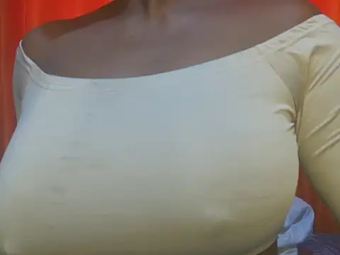 Snapshot of mzozoyi chatting on February 23, 2026, 12:02 pm mzozoyi online show from February 23, 2026, 12:02 pm