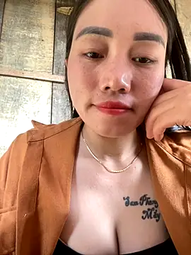 chipp-bong online show from November 5, 2025, 12:54 am