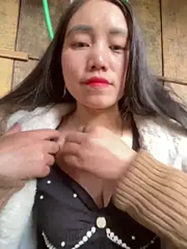 chipp-bong online show from January 11, 2026, 2:16 am