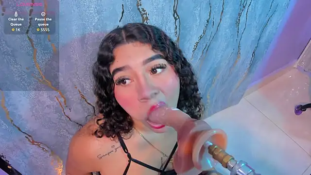 mia cataleiya online show from October 28, 2025, 11:25 am