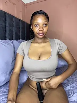 MilfBoobsxx online show from January 14, 2026, 2:50 am