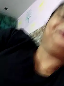 Hot-Pooja25 online show from April 28, 2026, 2:55 pm