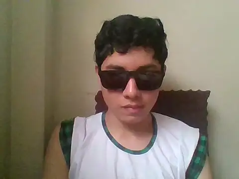 twinkboy593 online show from October 6, 2025, 9:12 pm