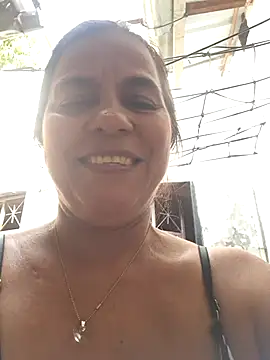 Lucerito-Hot online show from October 10, 2025, 12:48 pm