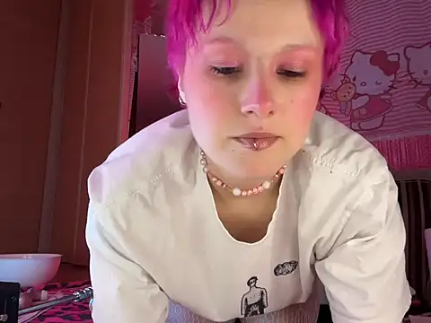 MystiqueRoxy online show from April 21, 2026, 10:45 pm