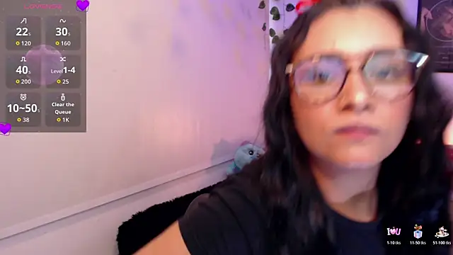 MarilynWhite  online show from October 23, 2025, 10:30 pm