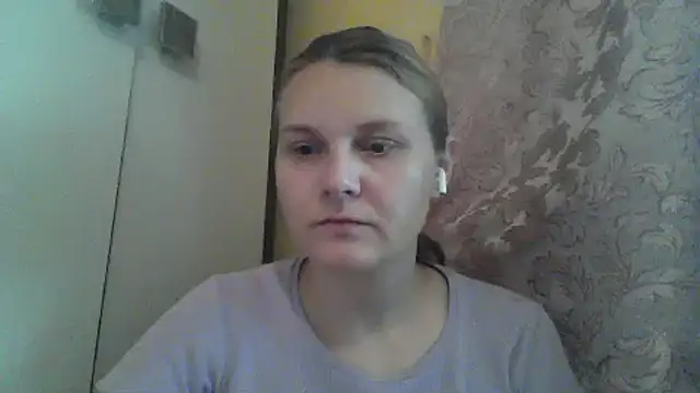 Snapshot of Elvanii chatting on June 10, 2026, 7:07 am Elvanii online show from June 10, 2026, 7:07 am