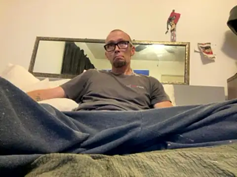 Nocturnal Eros online show from January 17, 2026, 3:00 am