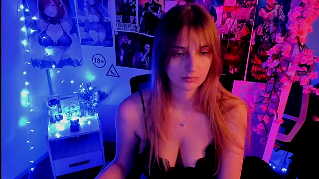 NeyliDream online show from November 13, 2025, 4:17 pm