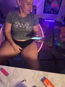 shortywidaphatty online show from October 15, 2025, 10:04 am