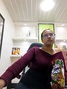 susan mooree online show from November 19, 2025, 7:25 pm