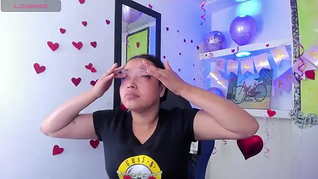 susan mooree online show from February 21, 2026, 8:43 pm