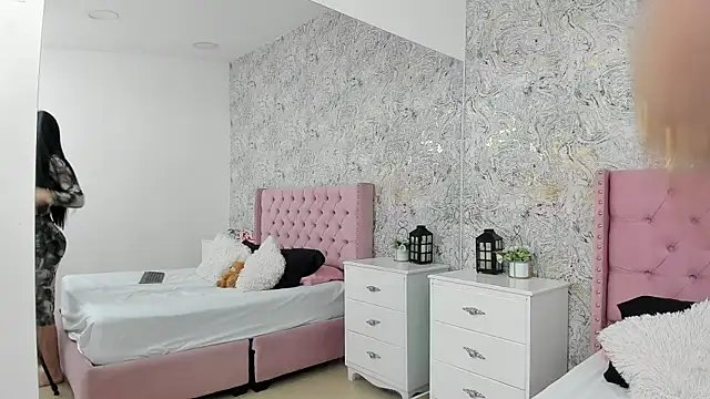 PaolaSanz online show from October 4, 2025, 11:41 am