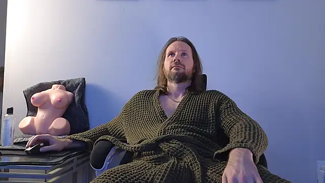 AlbinoAdonis online show from February 17, 2026, 3:25 am